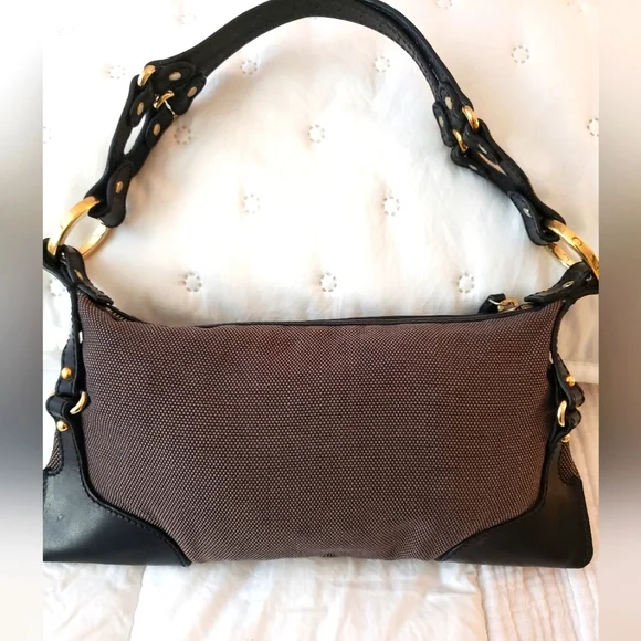 Fendi knotted canvas Baguette 12x6 - Picture 3 of 15